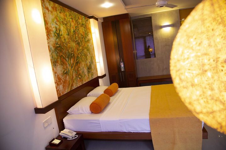 Room 39 of 210
