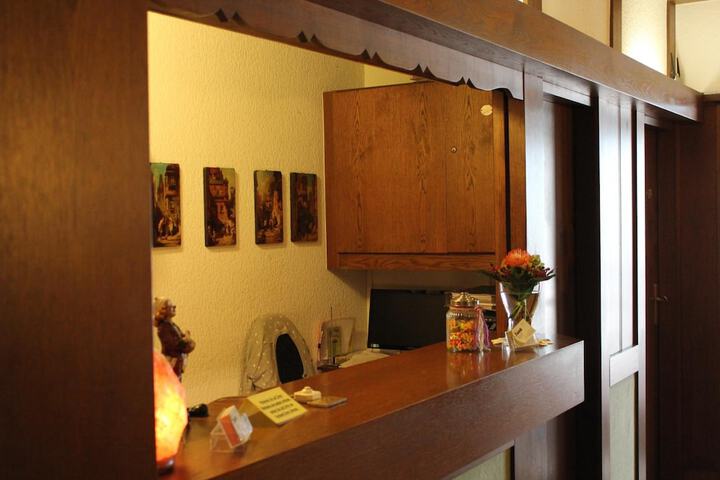 Guest Lobby