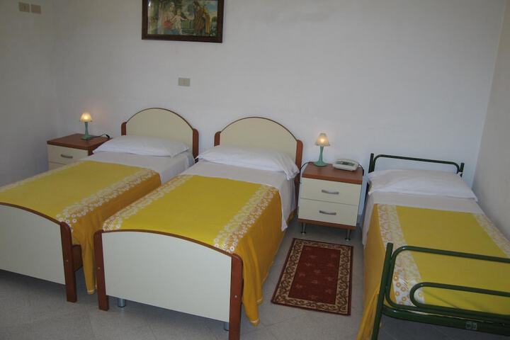 Room 21 of 55