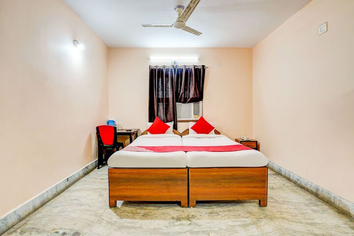 Room 6 of 29