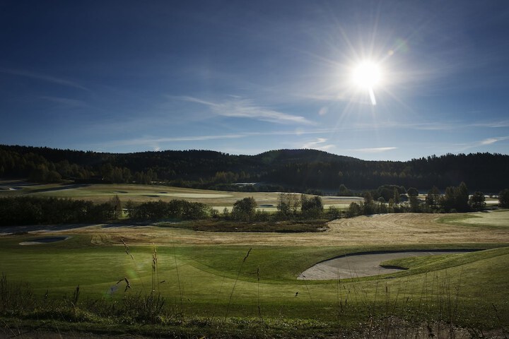 Golf 30 of 83