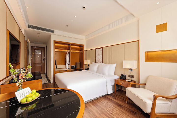 Room 47 of 107