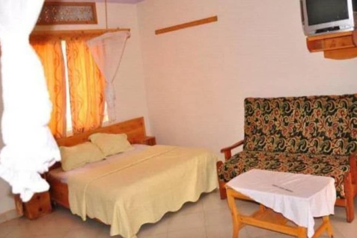 Room 3 of 30