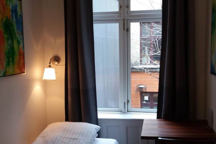 Room 12 of 56