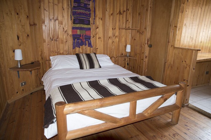 Room 2 of 35