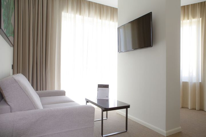 Room 26 of 202