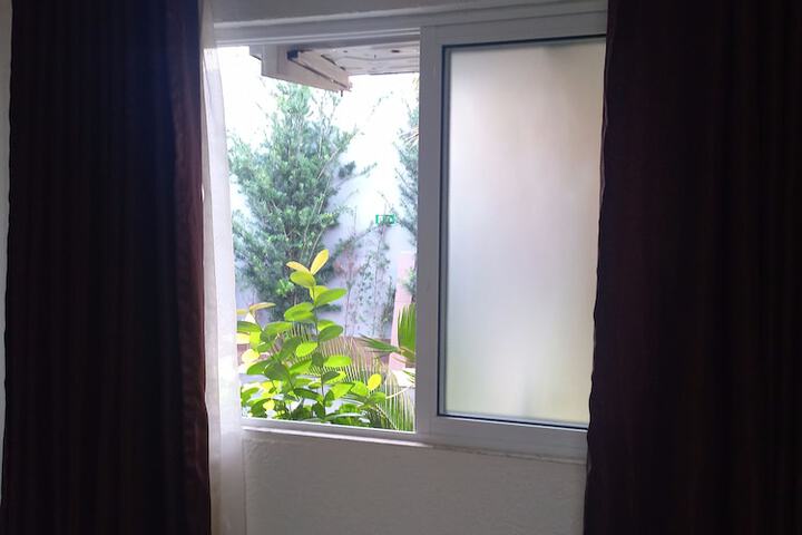 Room 95 of 114