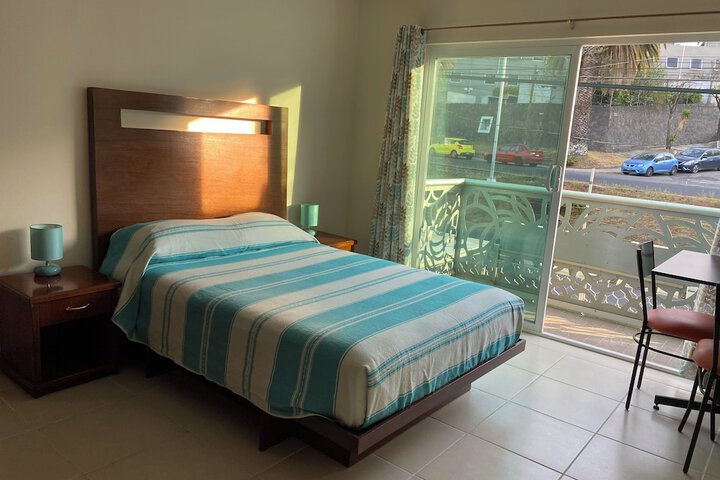 Room 18 of 40
