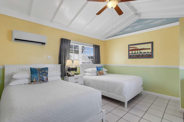 Room 28 of 159