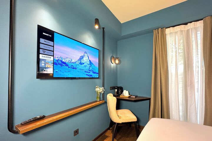 Room 20 of 104