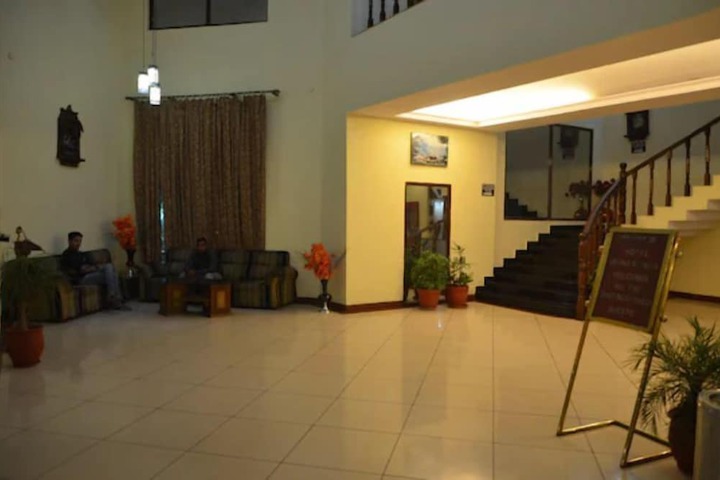 Hotel Interior 2 of 12