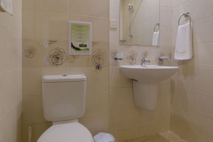 Room 10 of 45