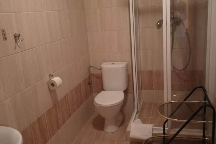 Room 37 of 52