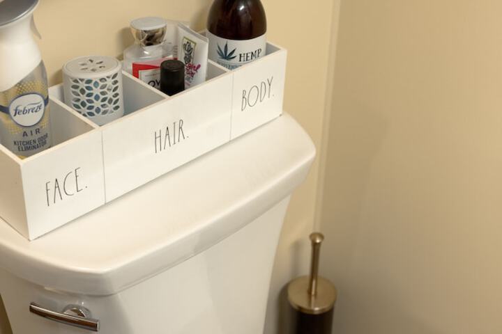 Room 172 of 230