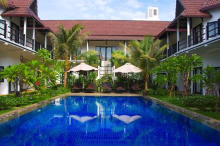 Pool 27 of 50