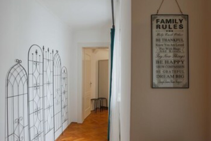 Ballroom/Hall 6 of 22