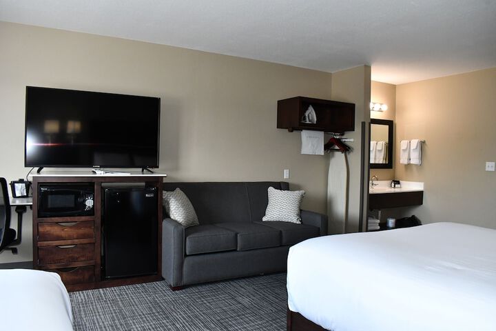 Room 19 of 42