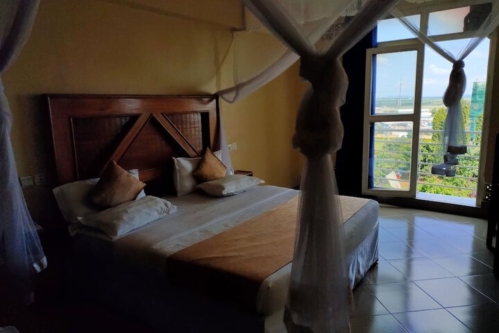 Room 40 of 71