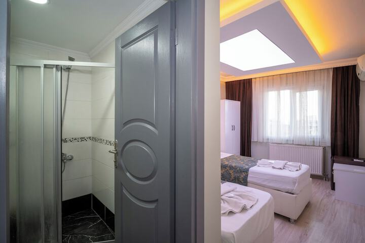 Room 74 of 90