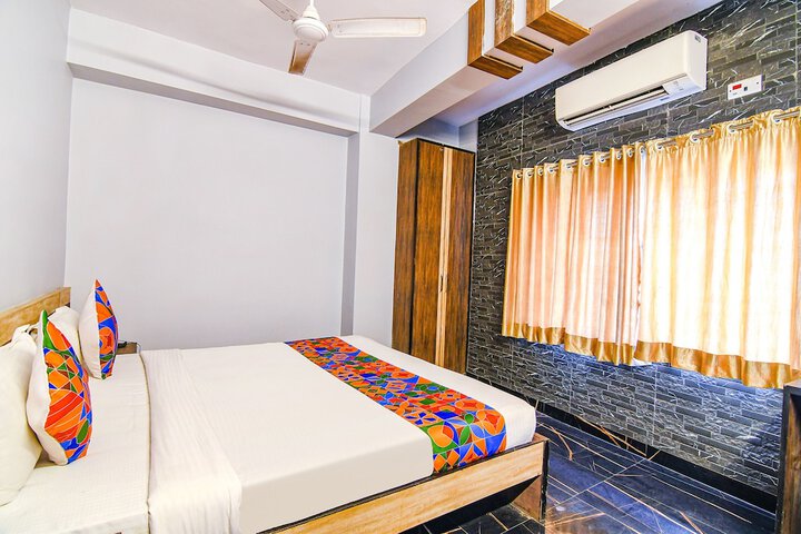 Room 20 of 28