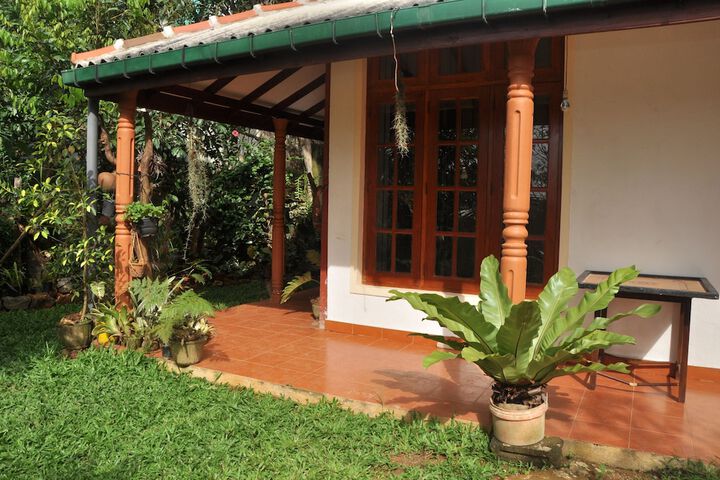 SPRINGHILL HOMESTAY