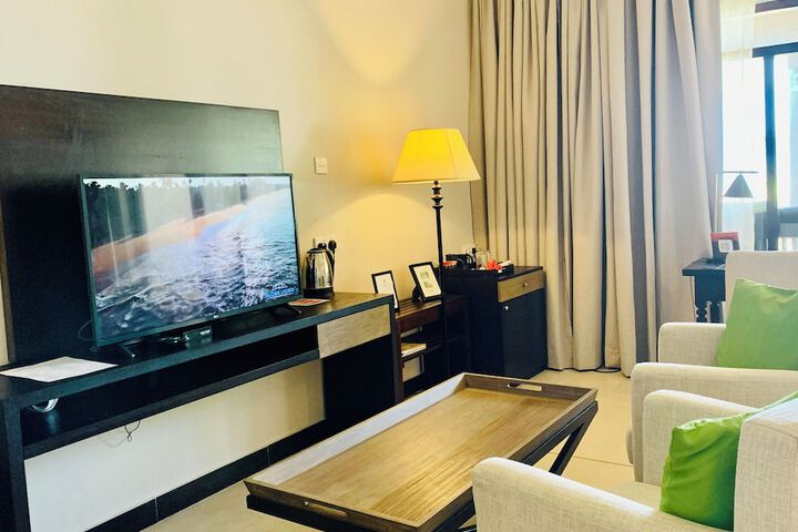Room 64 of 221