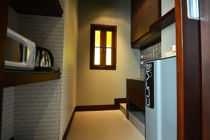 Room 10 of 63