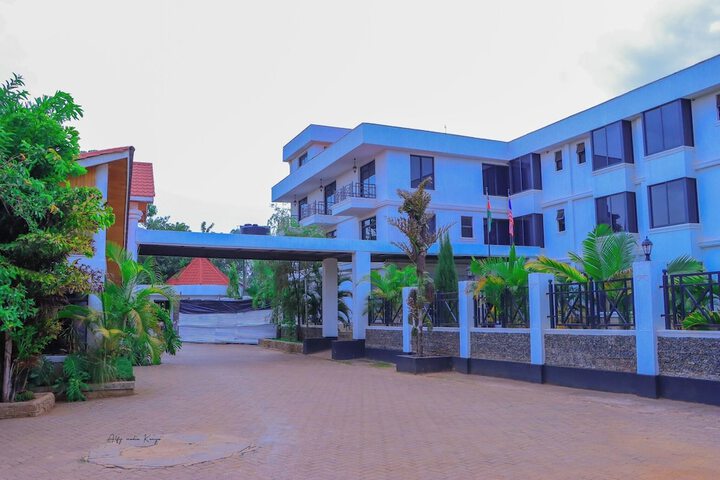 Hotel 44 of 57