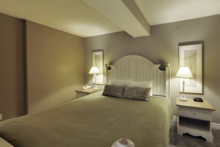 Room 2 of 88