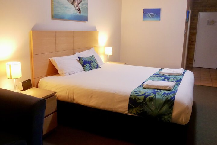 Room 4 of 24