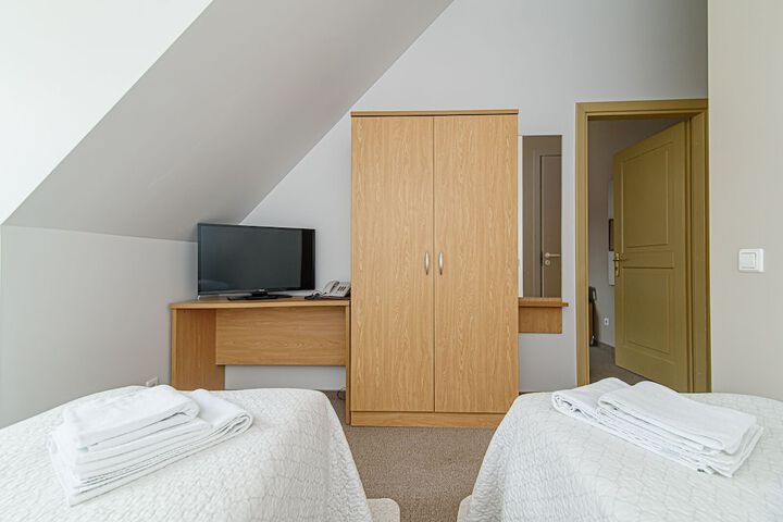 Room 20 of 74