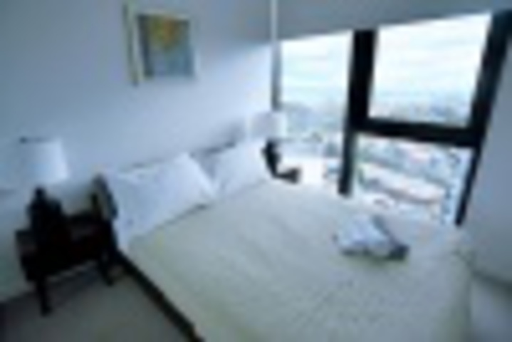 Room 28 of 204