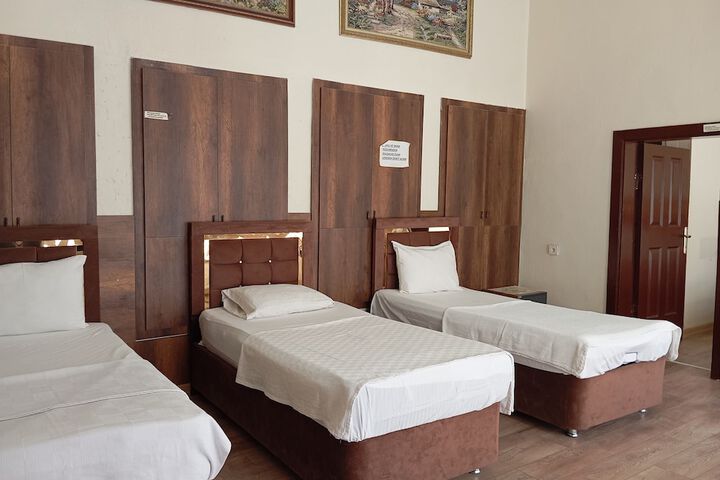 Room 30 of 73