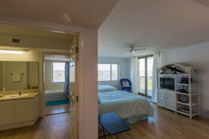 Room 45 of 61