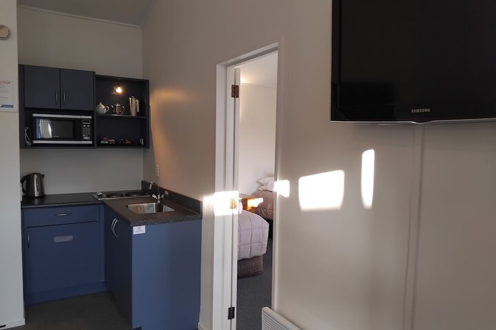 Room 25 of 46