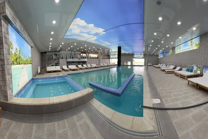 Pool 22 of 52