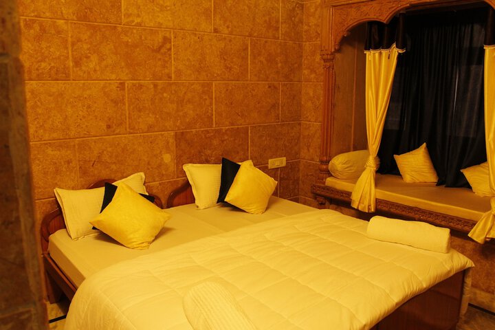 Room 3 of 5