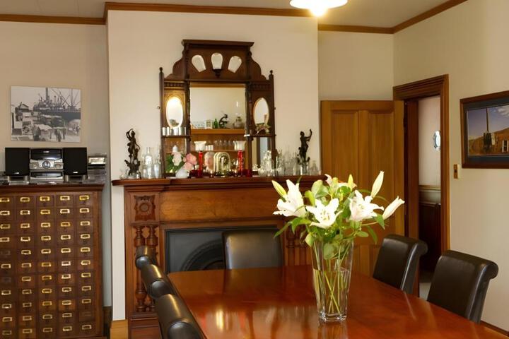 Photo 4