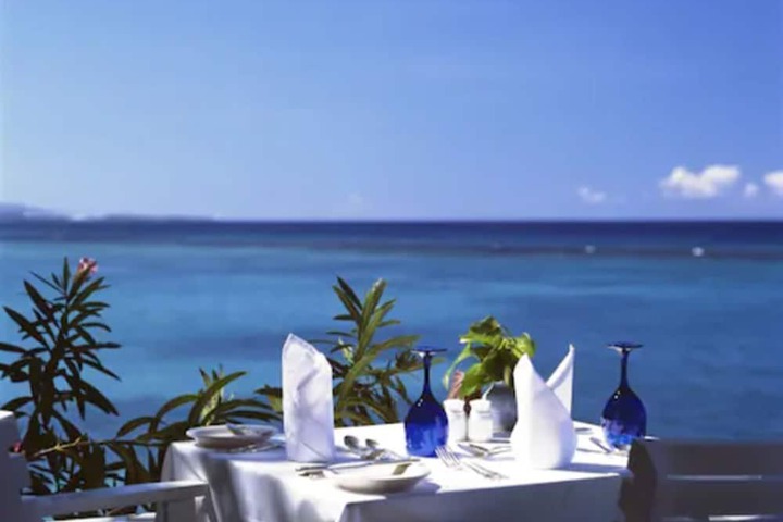 Dining 83 of 184
