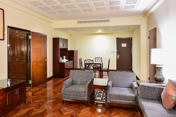 Room 18 of 79
