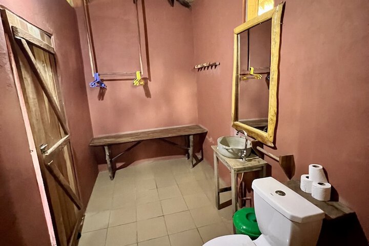 Room 56 of 96