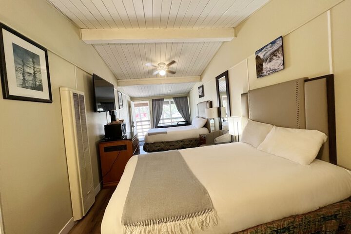 Room 7 of 43