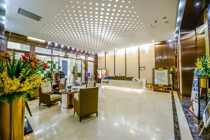 Hotel Interior 8 of 34