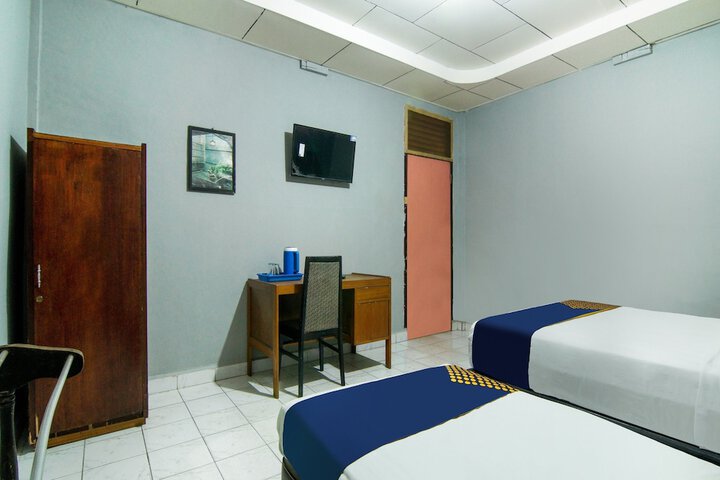 Room 28 of 41