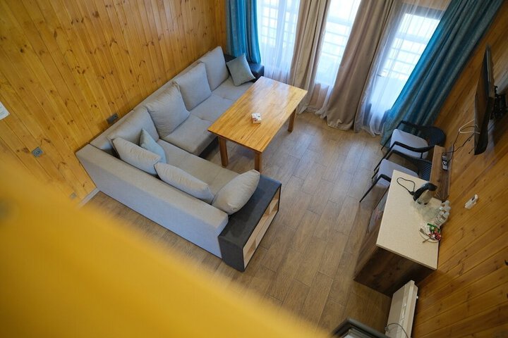 Room 35 of 94