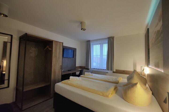 Room 19 of 73
