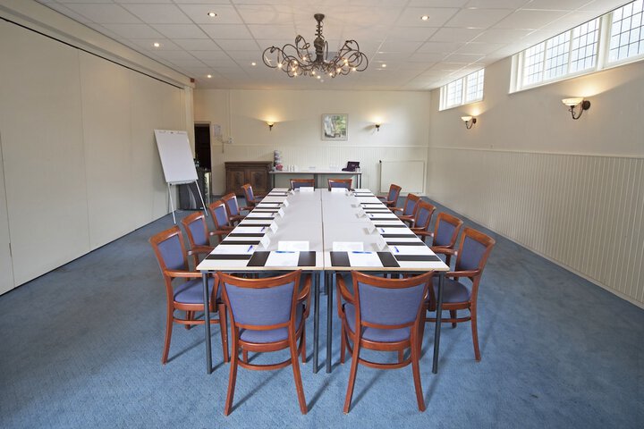 Meeting 33 of 44