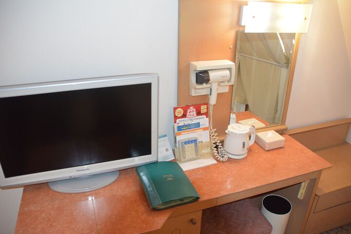 Room 16 of 56