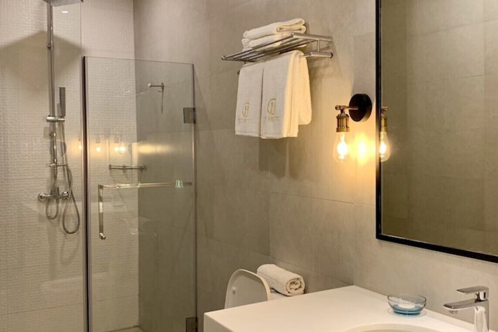 Room 19 of 31