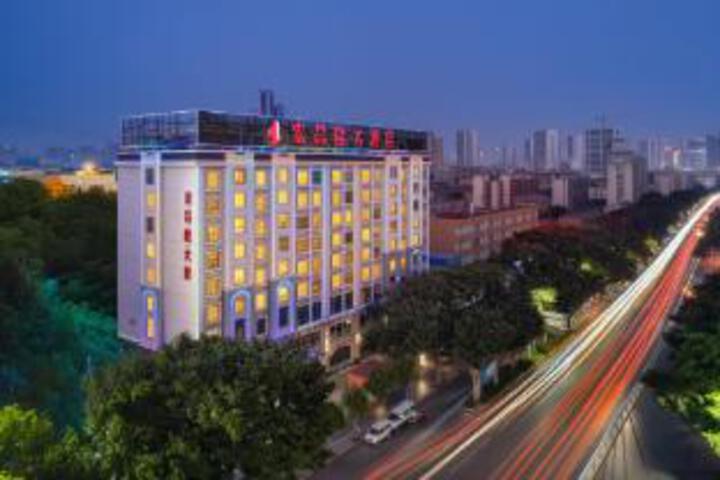 Hongchanglong Hotel